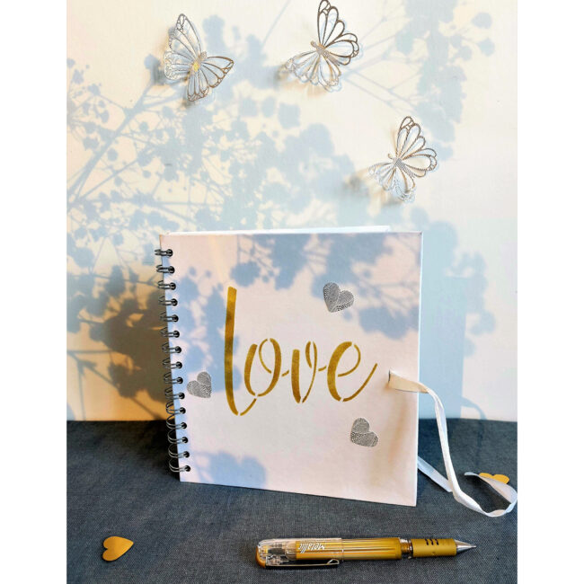 WHITE RECYCLED ALBUM WITH 40 PAPER SHEETS 20CMX20CM - Image 3
