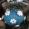 WHITE PAPER EMBELLISHMENTS DIAM. 2CM 30PCS - Image 2