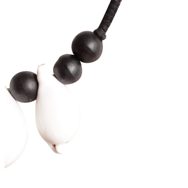 BLACK OCTO NECKLACE STAND - Image 3