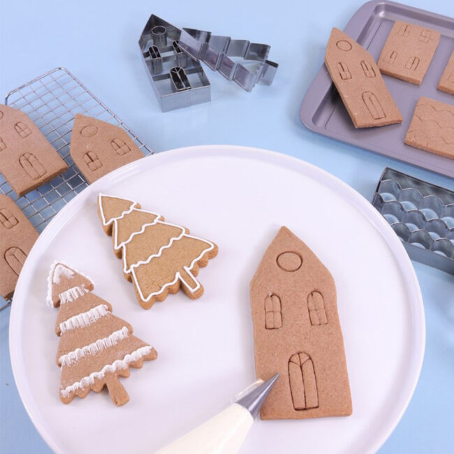 SET GINGERBREAD HOUSE CUTTER - Image 5