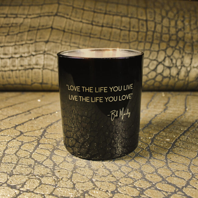 SOY CANDLE 'LIVE THE LIFE U LOVE' WARM CASHMERE 10X12.5CM - Image 3