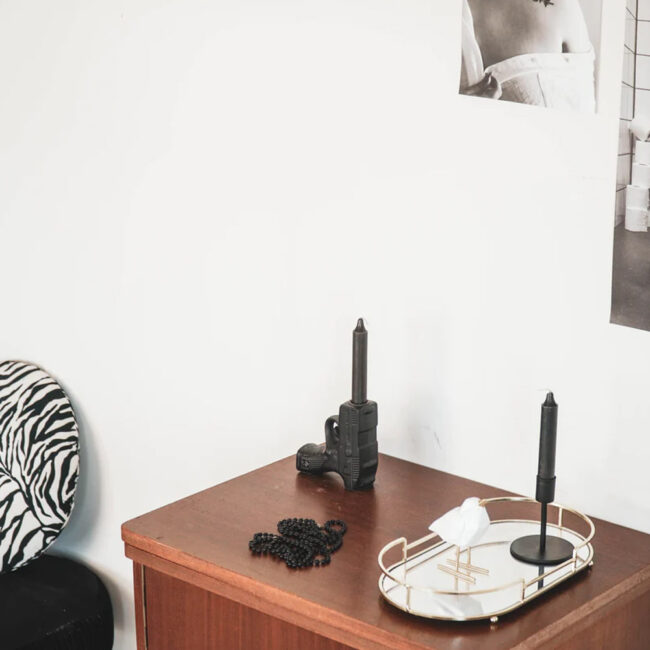 CANDLEHOLDER GUN BLACK 12X12CM - Image 3