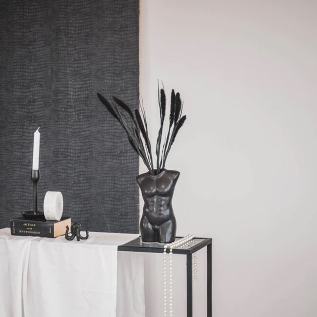 VASE MALE BODY BLACK 15X9X24CM - Image 3