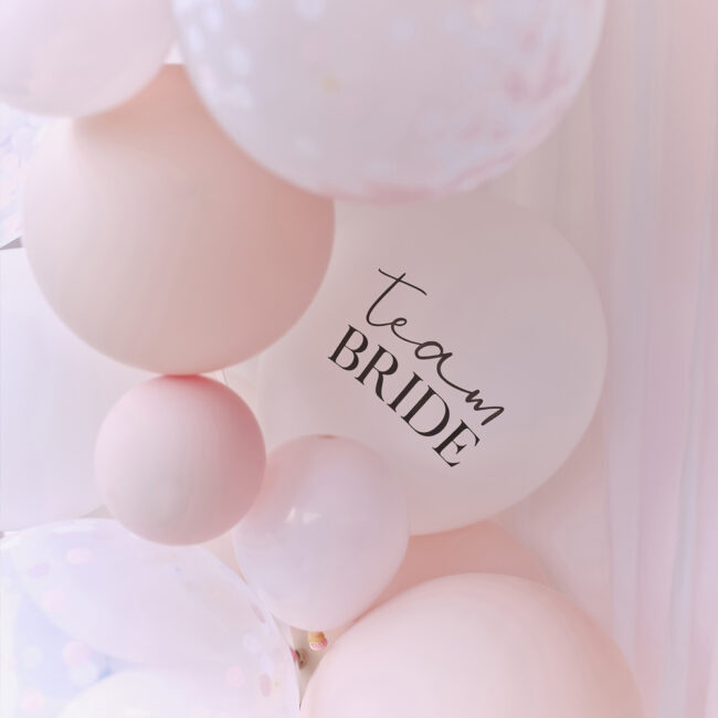 BALLOON ARCH KIT TEAM BRIDE WHITE PINK & CONFETTI 55PCS - Image 4