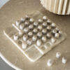 TABLE DECOR SOLITAIRE 25X25X5CM - Image 2