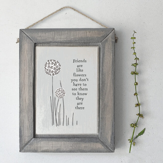 WOODEN FRAME "FRIENDS ARE LIKE FLOWERS" 10X12.5X1.3CM - Image 4