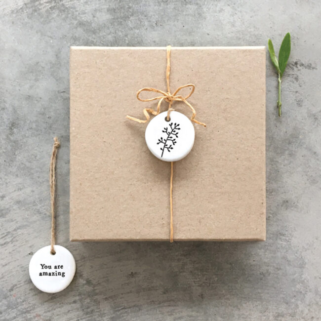 FLORAL HANGER "YOU ARE AMAZING" 3.5X3.5X0.4CM - Image 4
