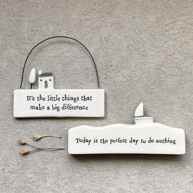 PORCELAIN SCENE "TODAY IS THE PERFECT DAY TO DO NOTHING" 4.6X9.4X1.7CM - Image 3