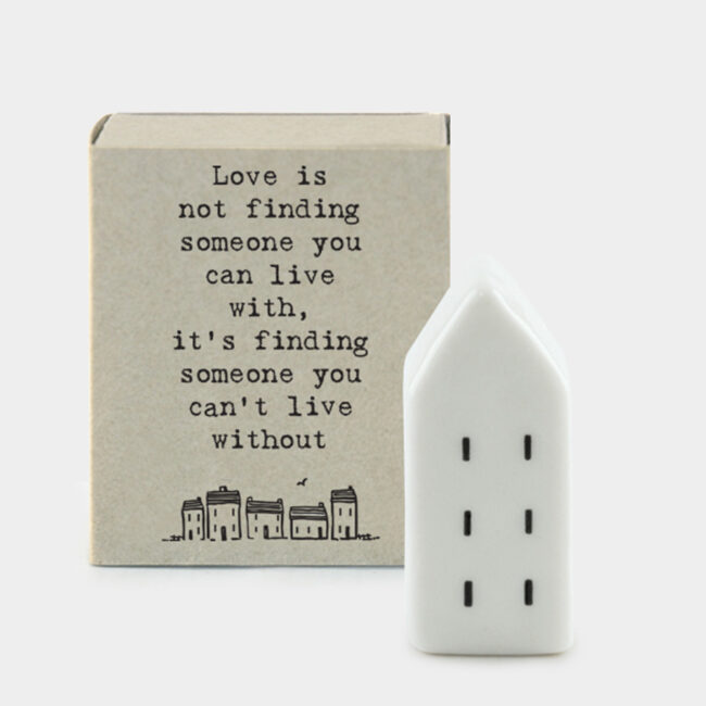 MATCHBOX HOUSE "LOVE IT'S FINDING SOMEONE YOU CAN'T LIVE WITHOUT" 4.5X3.4X2CM - Image 3