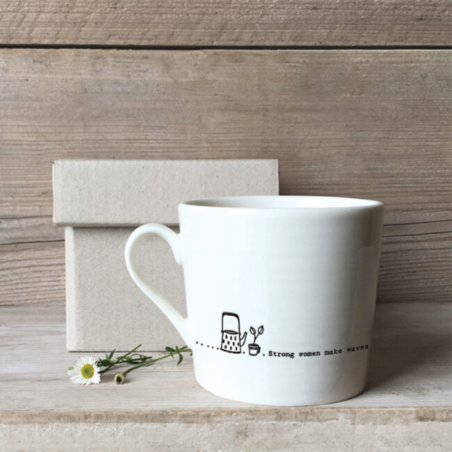 WOBBLY MUG "STRONG WOMEN MAKE WAVES" 11X7.8X8.6CM - Image 3