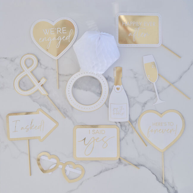 PHOTOBOOTH PROPS ENGAGED 10PCS - Image 3