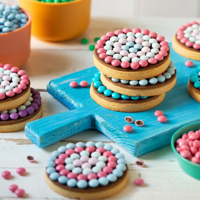 MINI LENSES WHITE MILK CHOCOLATE 80GR - Image 3