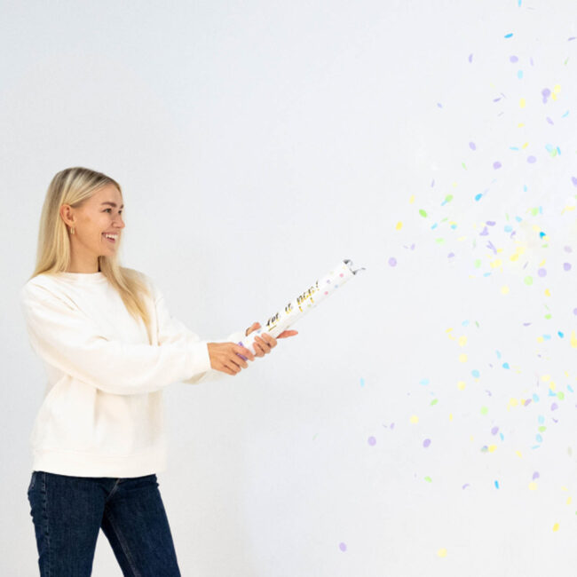 PAPER CONFETTI CANNON MULTICOLOR ROUND PASTEL 40CM - Image 3