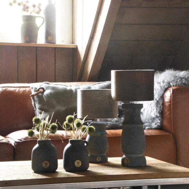 JUG WITH EAR STONE BLACK - Image 3