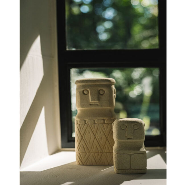STATUE STONE SUMBA MAN NATURAL 5X4X10CM - Image 3