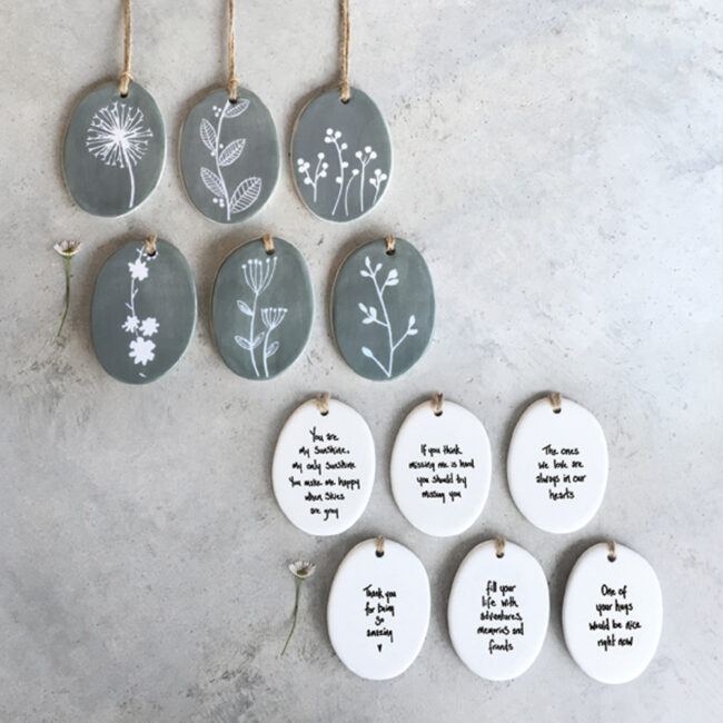 PORCELAIN HANGER IF YOU THINK MISSING ME 7X5,5X0,5CM - Image 3