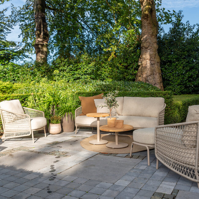 PUCCINI LOUNGE SET WITH DEMI COFFEE TABLE - Image 3