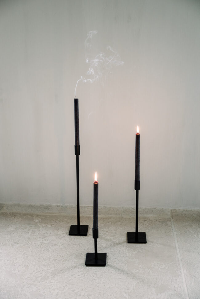 CANDLE HOLDER CLEO BLACK SMALL 15CM - Image 3