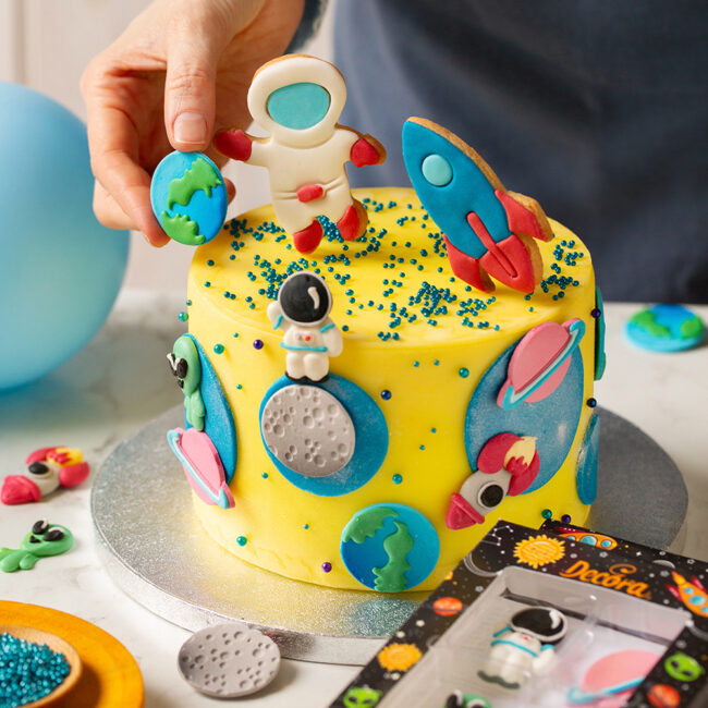 SET OF 6 UNIVERSE SUGAR DECORATIONS - Image 3