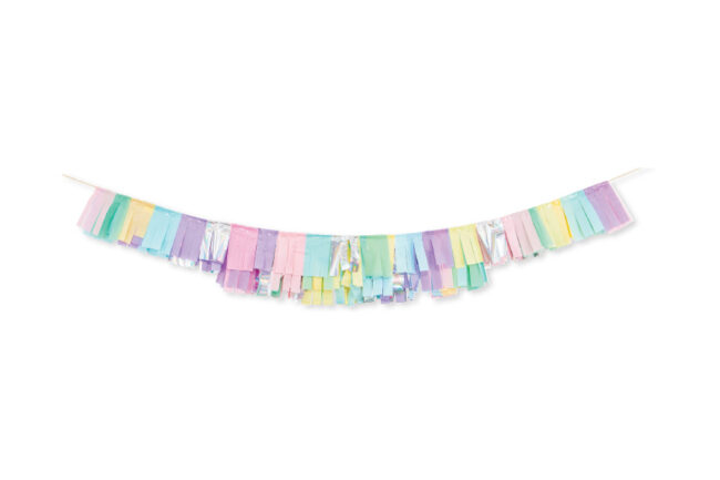 TISSUE FRINGE GARLAND PASTEL DÉCOR