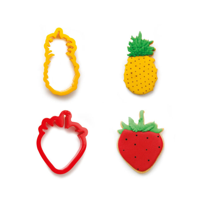 SET OF 2 PINEAPPLE & STRAWBERRY COOKIE CUTTERS - Image 4