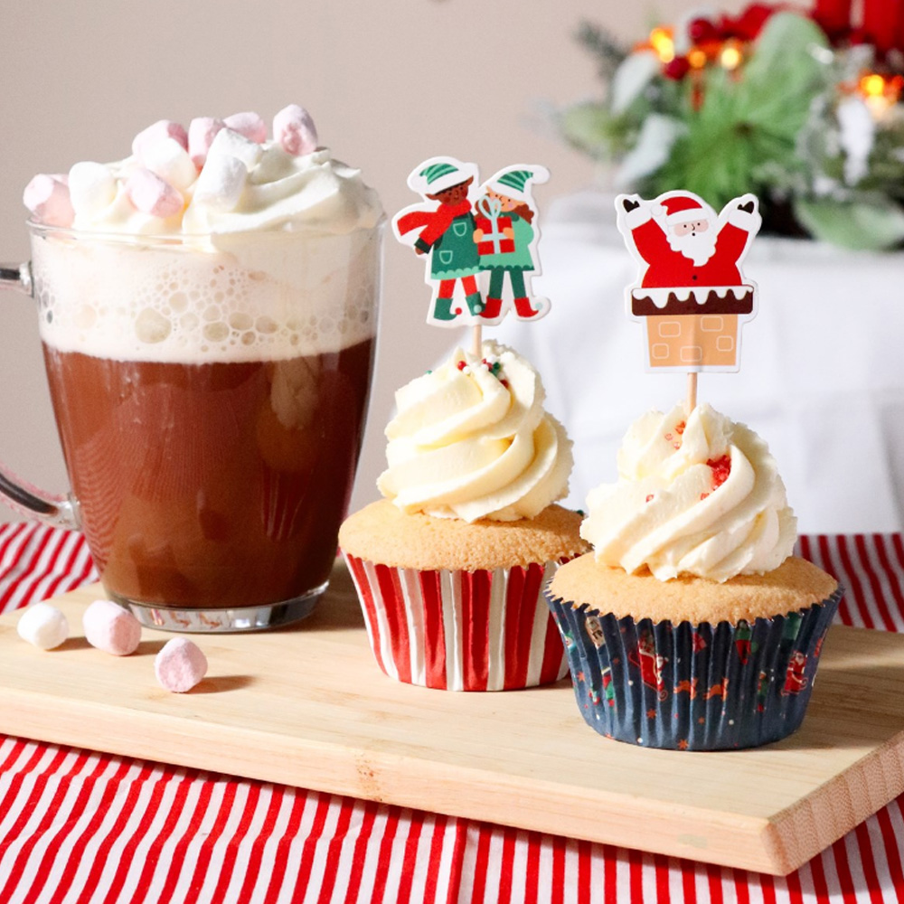 SET OF 24 CHRISTMAS CUPCAKE & TOPPER SANTA'S COMING TO TOWN - Image 2