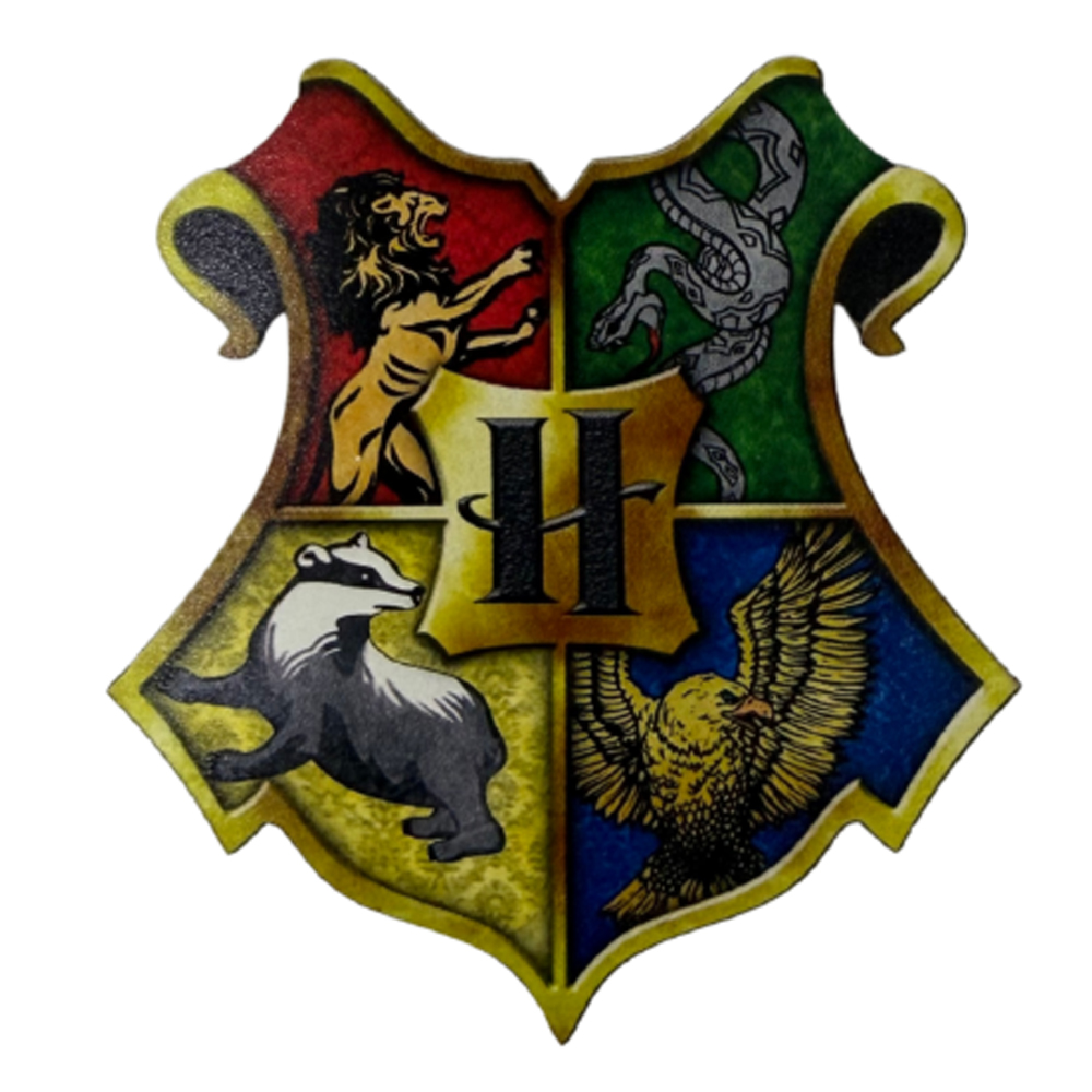 WOODEN SHAPE HOGWARDS 10CM