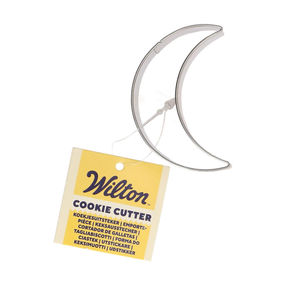 WILTON COOKIE CUTTER HALF MOON 6CM