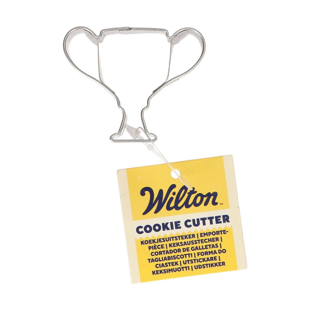 WILTON COOKIE CUTTER TROPHY 5CM