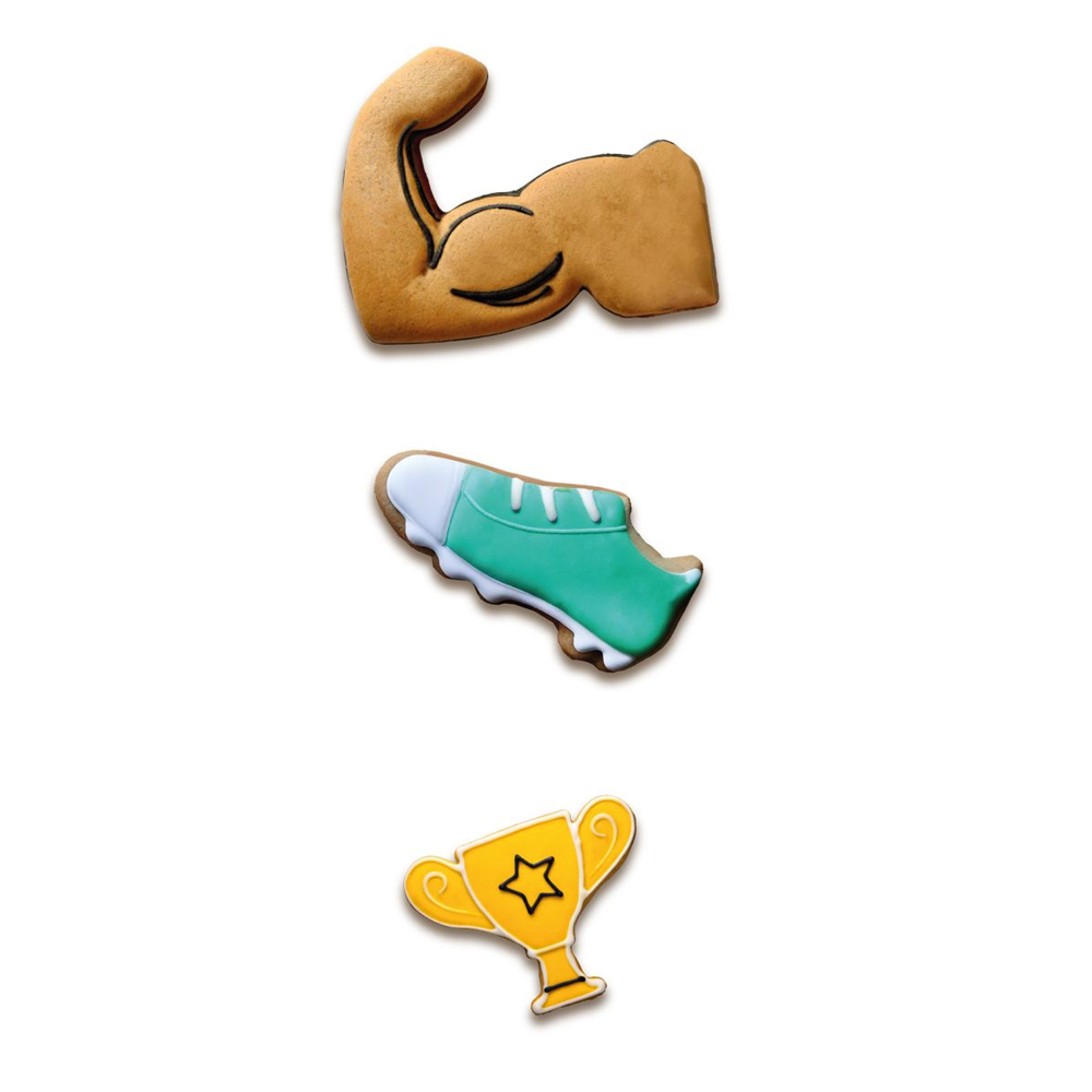 SET OF 3 WILTON COOKIE CUTTER MUSCLE/SPORTSET OF SHOE/TROPHEE - Image 2