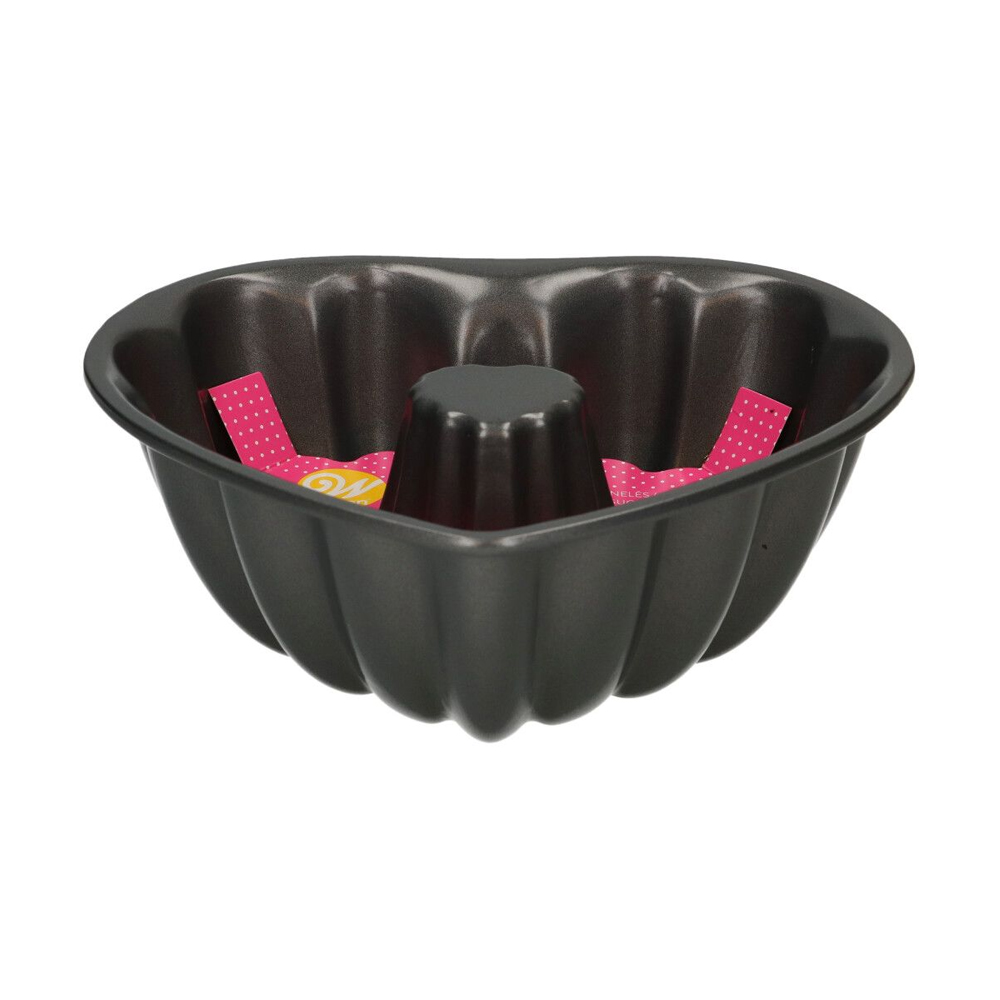 WILTON HEART FLUTED TUBE PAN 20CM - Image 3