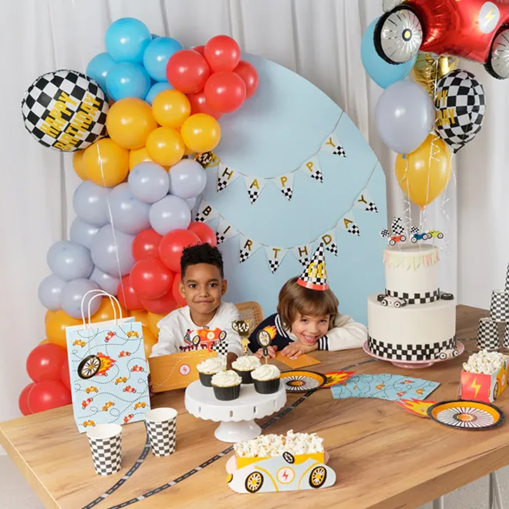 BANNER HAPPY BIRTHDAY TROPHY CUP 2.5M - Image 2