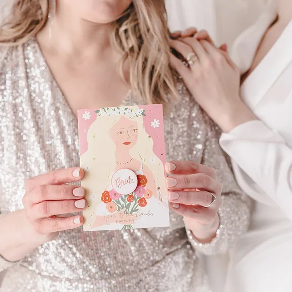 CARD WITH ENAMEL PIN BRIDE 10.5X15CM - Image 2