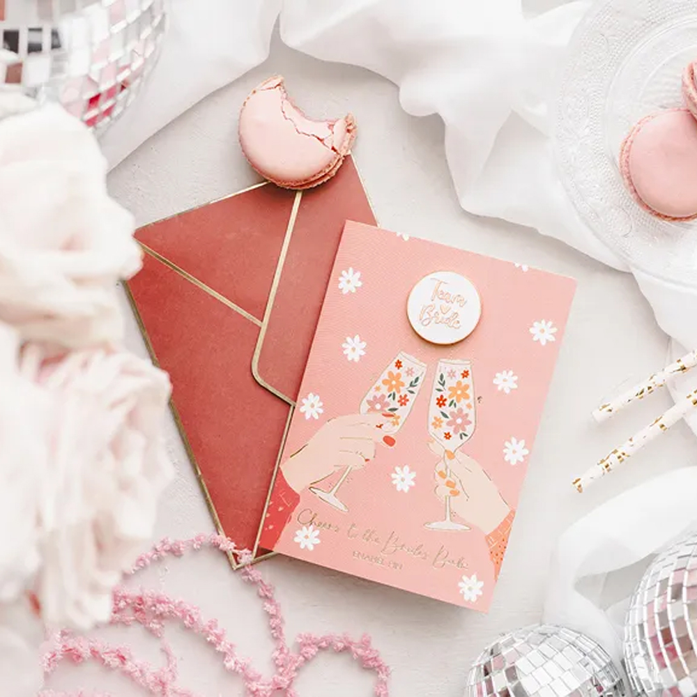 CARD WITH ENAMEL PIN BRIDE TEAM 10.5X15CM - Image 3