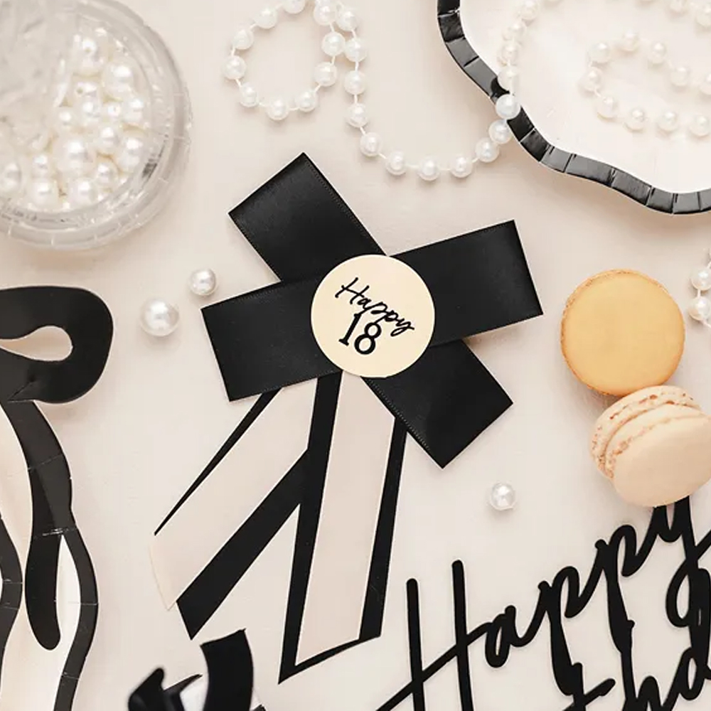 ROSETTE FOR BIRTHDAY CREAM BLACK 11X17CM - Image 2