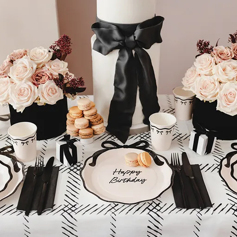 PAPER CUPS WITH BOWS CREAM-BLACK 220ML 6PCS - Image 3