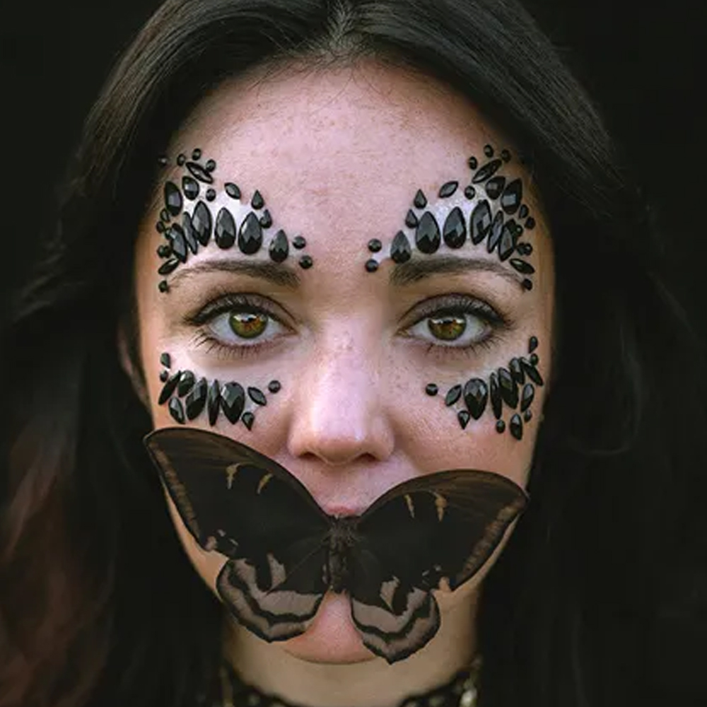 FACE DECORATION CRYSTALS BLACK DESIGN 1 15X9CM - Image 2