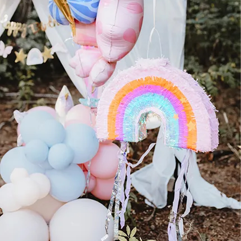 FOLDABLE PINATA RAINBOW 50X33X10CM - Image 3