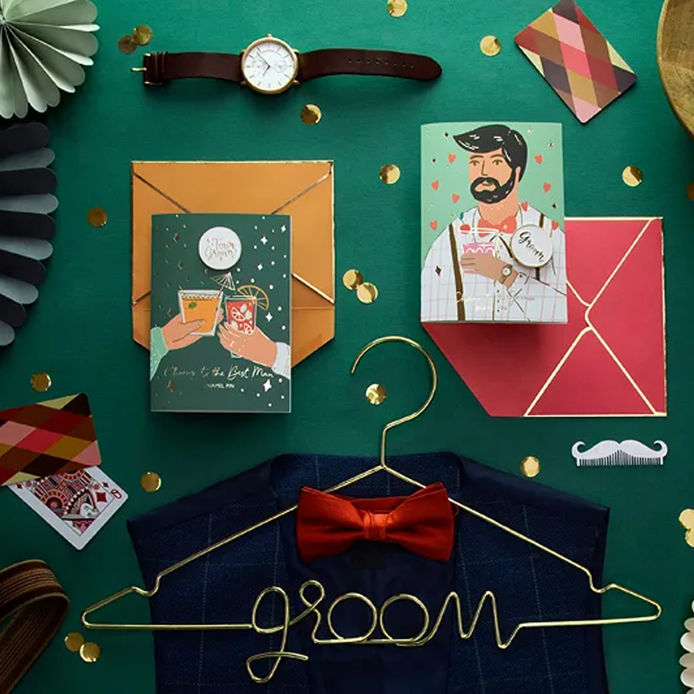 METAL HANGER GROOM GOLD 45X27CM - Image 4