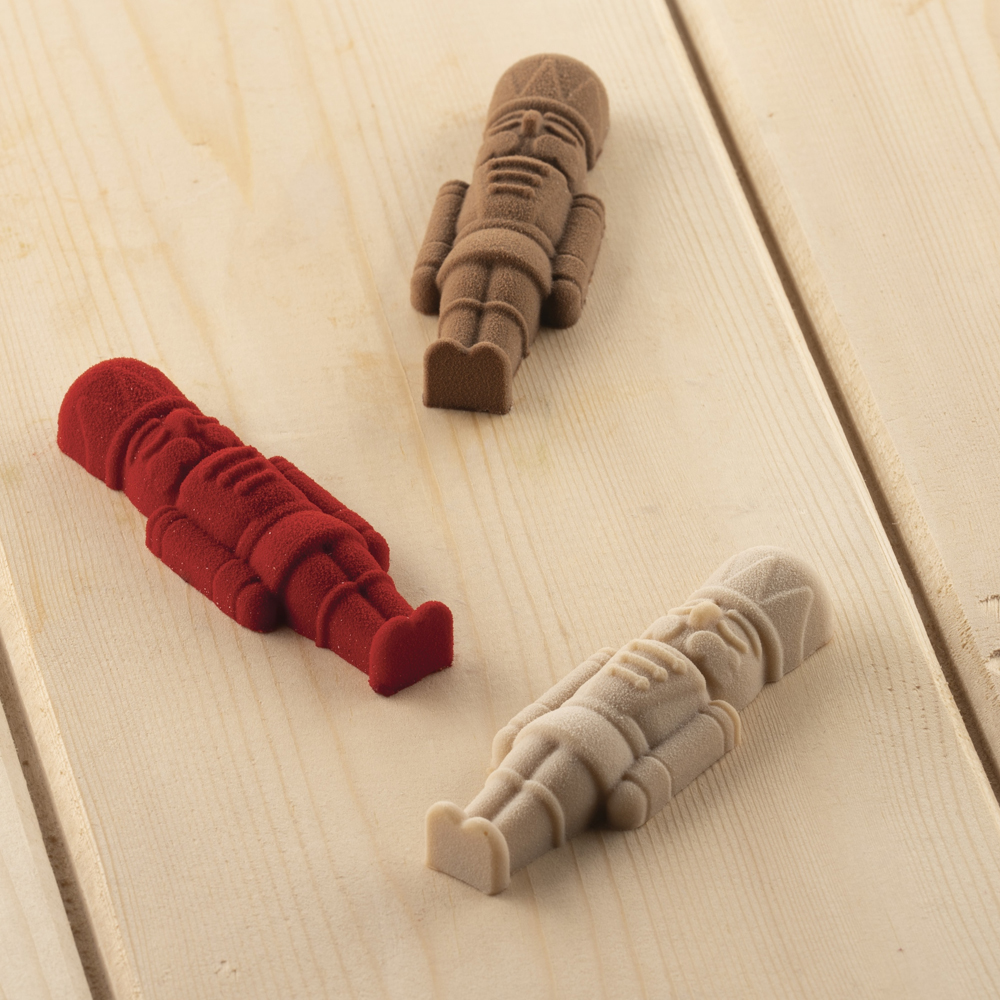 SILICONE MOULD CHOCO SCHIACCIANOCI N.6 26X84X14MM