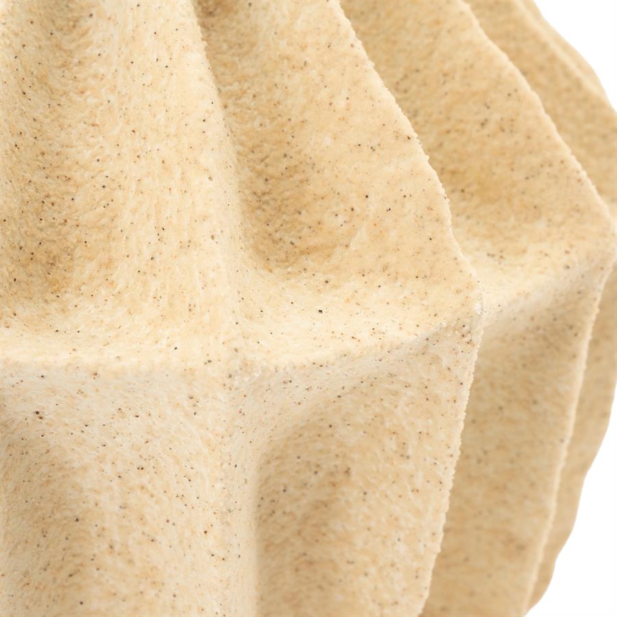 PLYRESIN VASE REI CREAM - Image 4