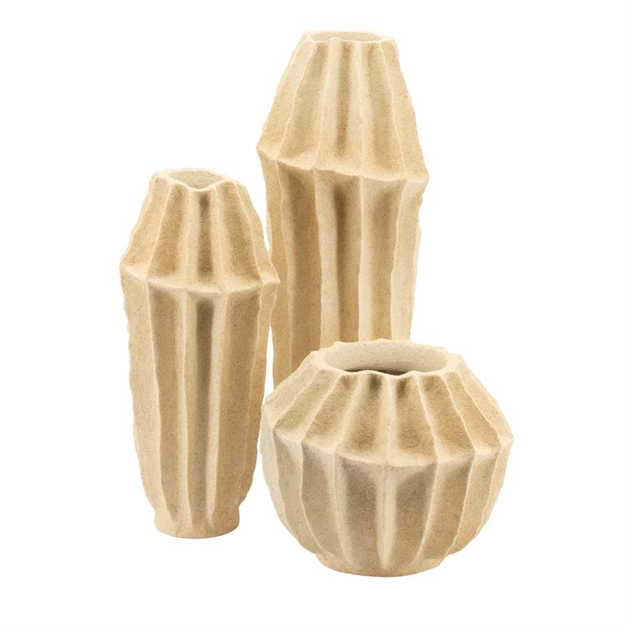 PLYRESIN VASE REI CREAM