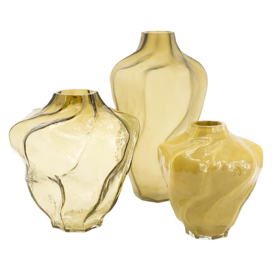 GLASS VASE FRE